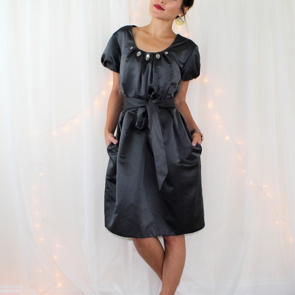 Kristin Davis Dresses & Skirts - SOLD Kristin Davis Gray Dress W/Pockets